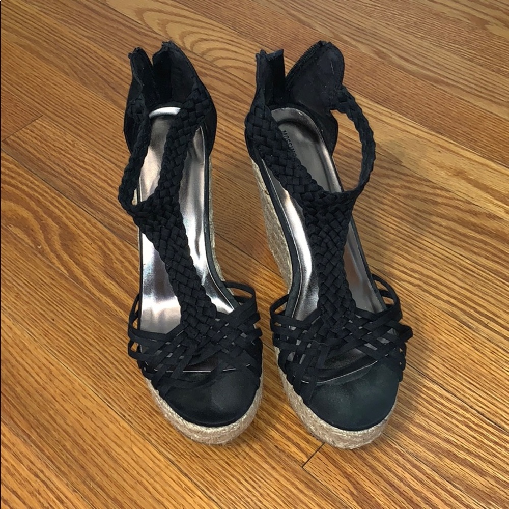 Mossimo Black Crochet Design Wedge